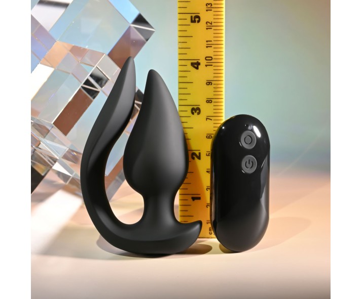 Evolved THE GENIE - Black 11.2 cm USB Rechargeable Vibrating Plug with Wireless Remote Evolved THE GENIE - Black 11.2 cm USB Rechargeable Vibrating Plug with Wireless Remote